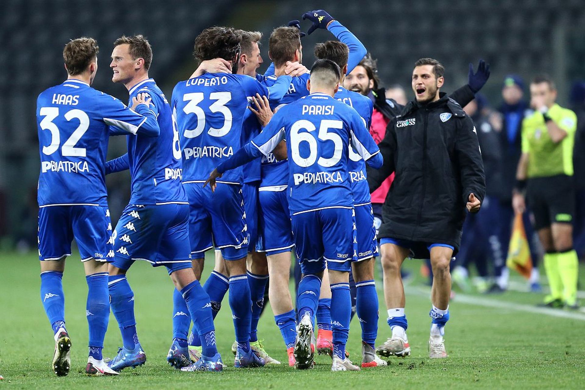 队展现了优 队展现了优